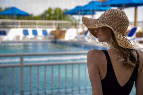 Regal Plaza Beach Resort - image 13