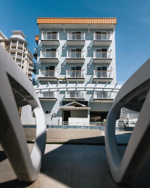 Regal Plaza Beach Resort - image 21