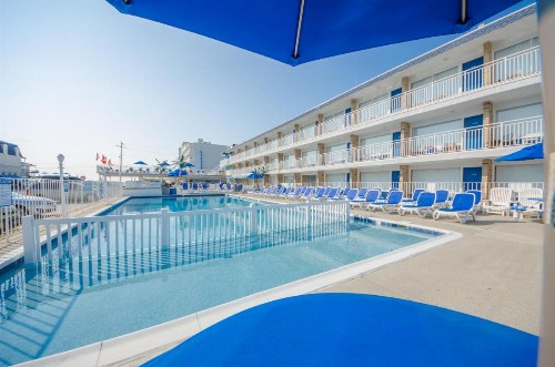 Tangiers Resort Motel - image 30