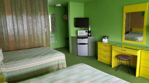 Caribbean Motel - image 26