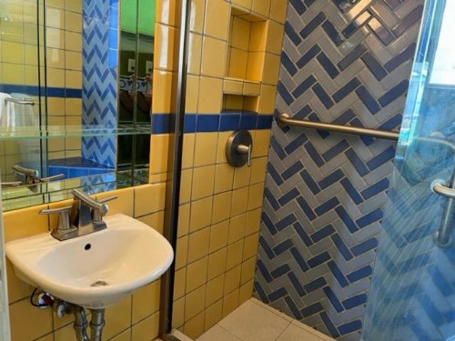 Caribbean Motel - image 35