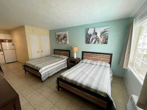 Beach Colony Motel - image 11