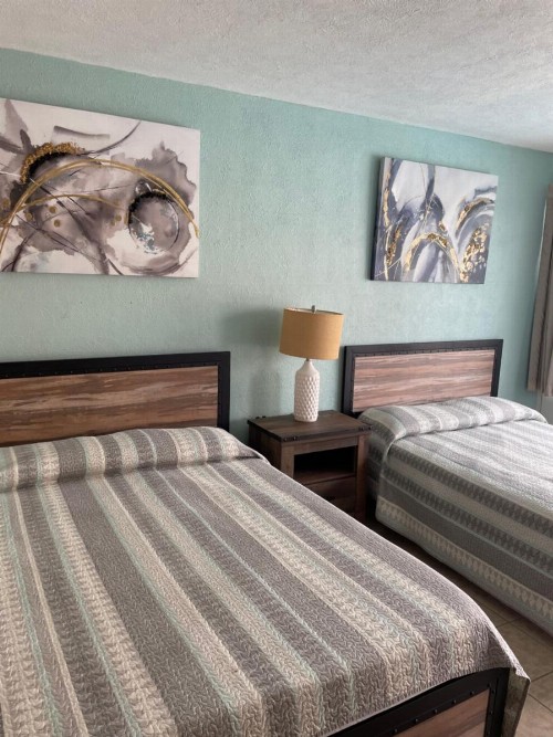 Beach Colony Motel - image 28