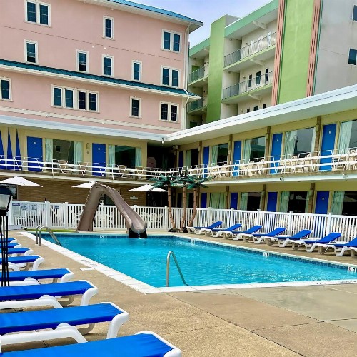 Beach Colony Motel - image 30