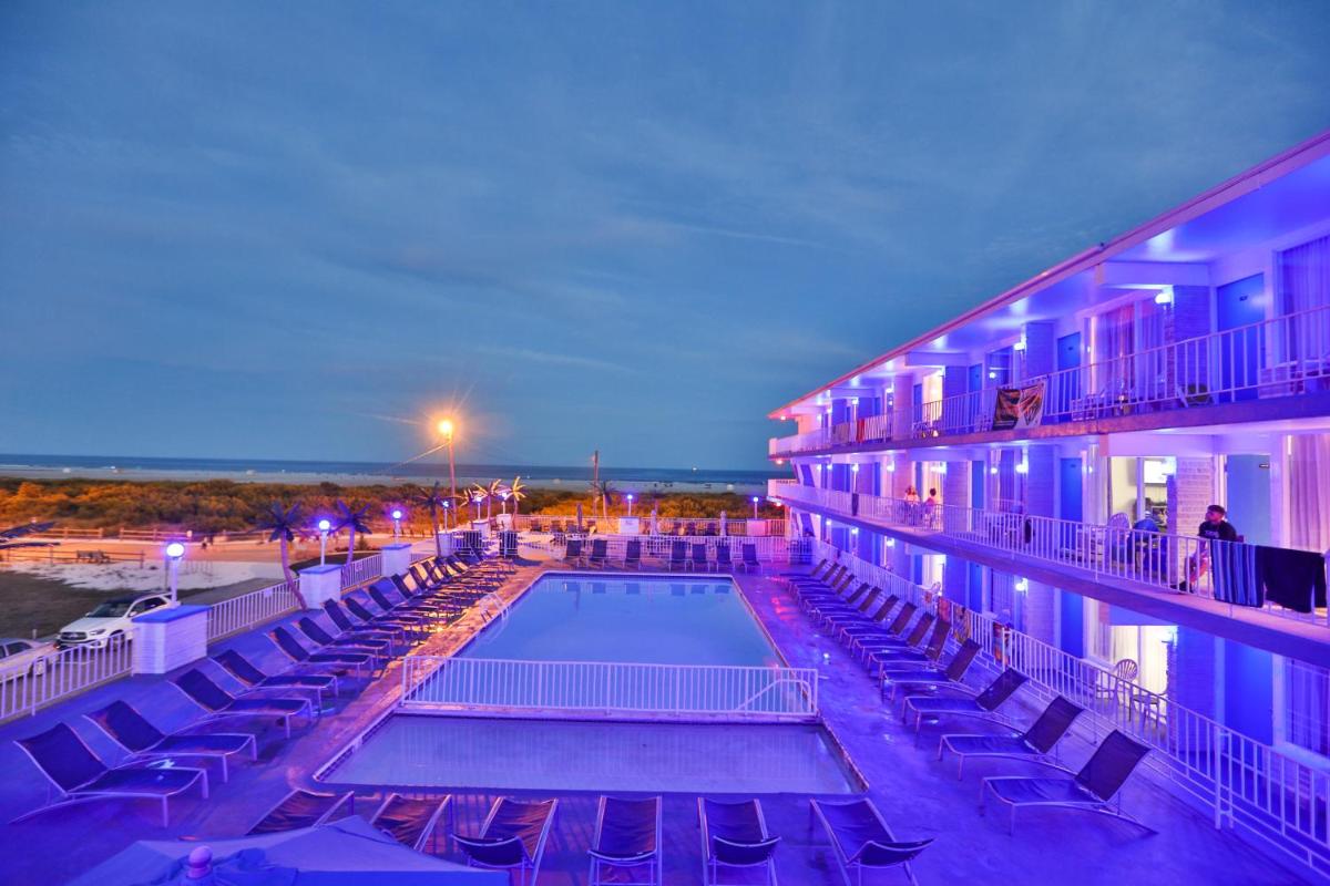Olympic Island Beach Resort - image 2