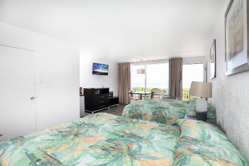 Olympic Island Beach Resort - image 26