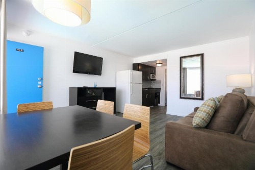 Olympic Island Beach Resort - image 45