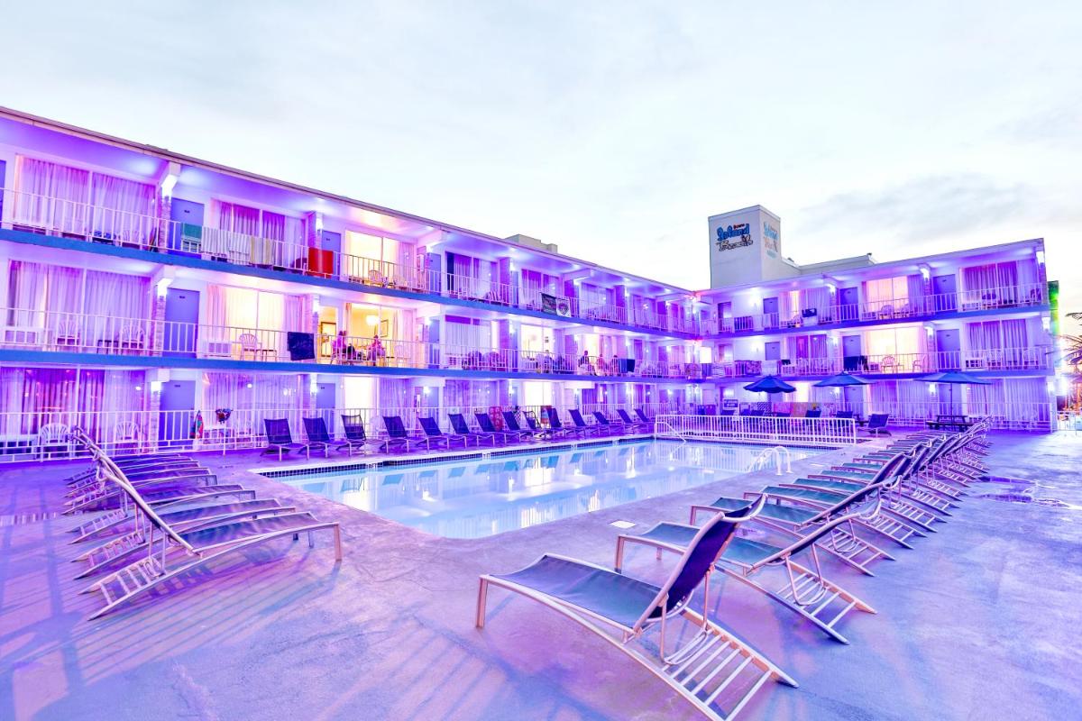 Olympic Island Beach Resort - image 7