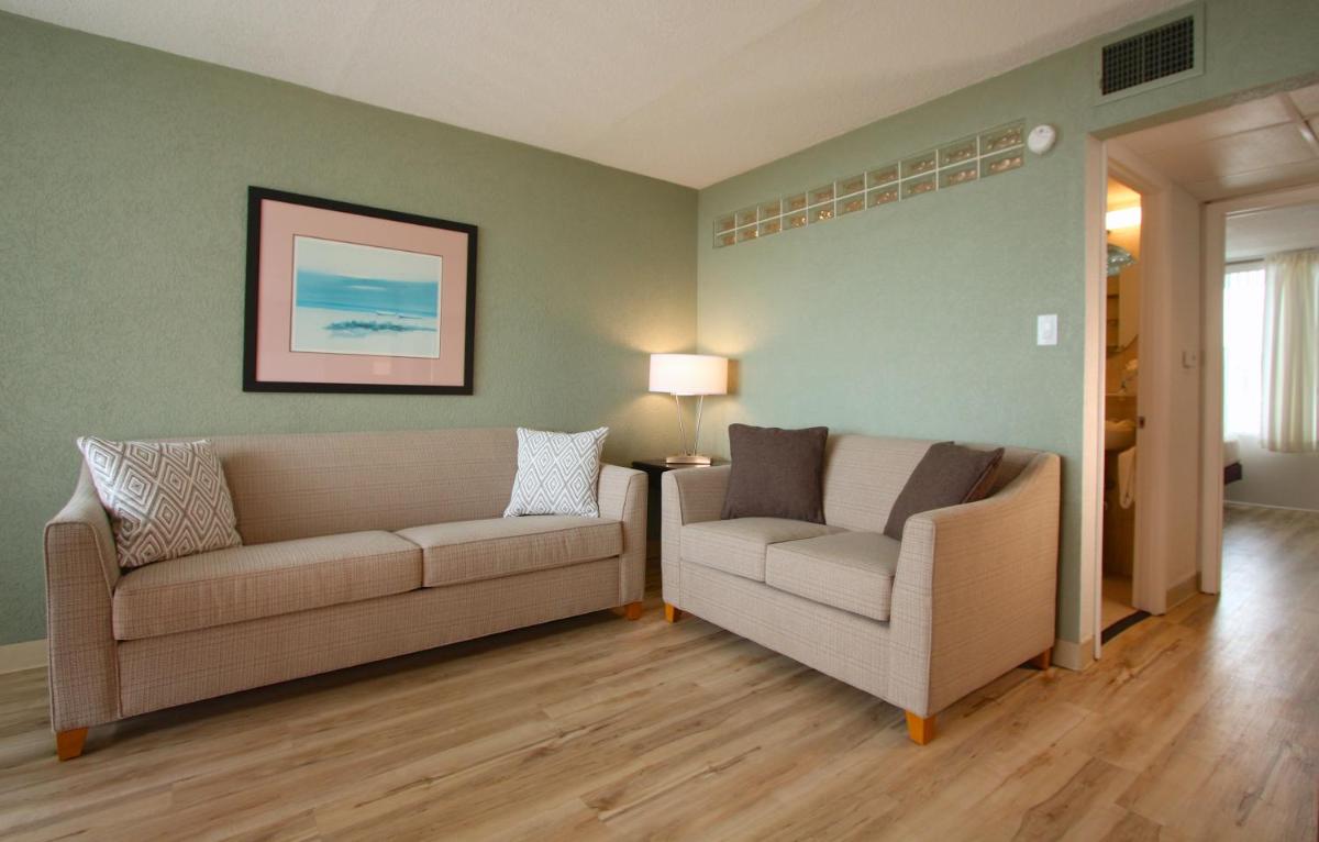 Crusader Oceanfront Resort - main image