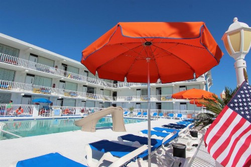 Crusader Oceanfront Resort - image 14
