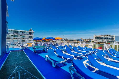 Crusader Oceanfront Resort - image 16
