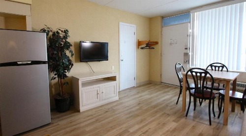 Crusader Oceanfront Resort - image 18