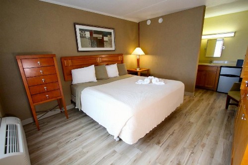Crusader Oceanfront Resort - image 20