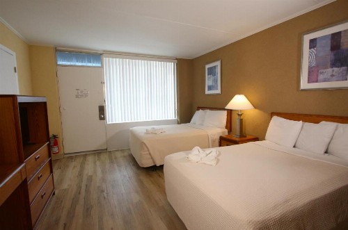 Crusader Oceanfront Resort - image 24