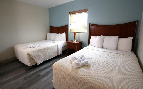 Crusader Oceanfront Resort - image 33