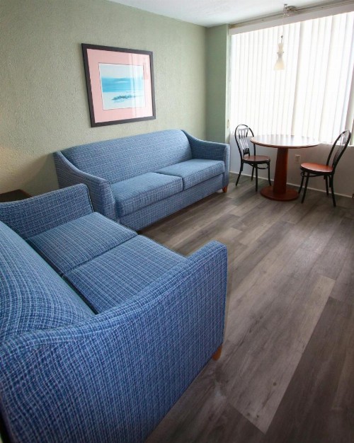 Crusader Oceanfront Resort - image 36