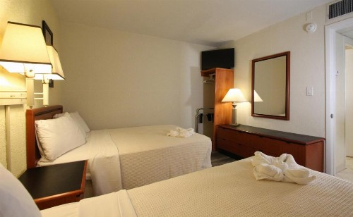 Crusader Oceanfront Resort - image 37