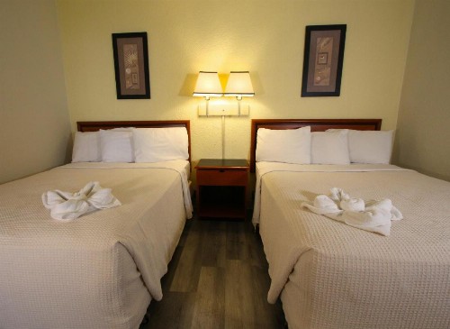 Crusader Oceanfront Resort - image 38