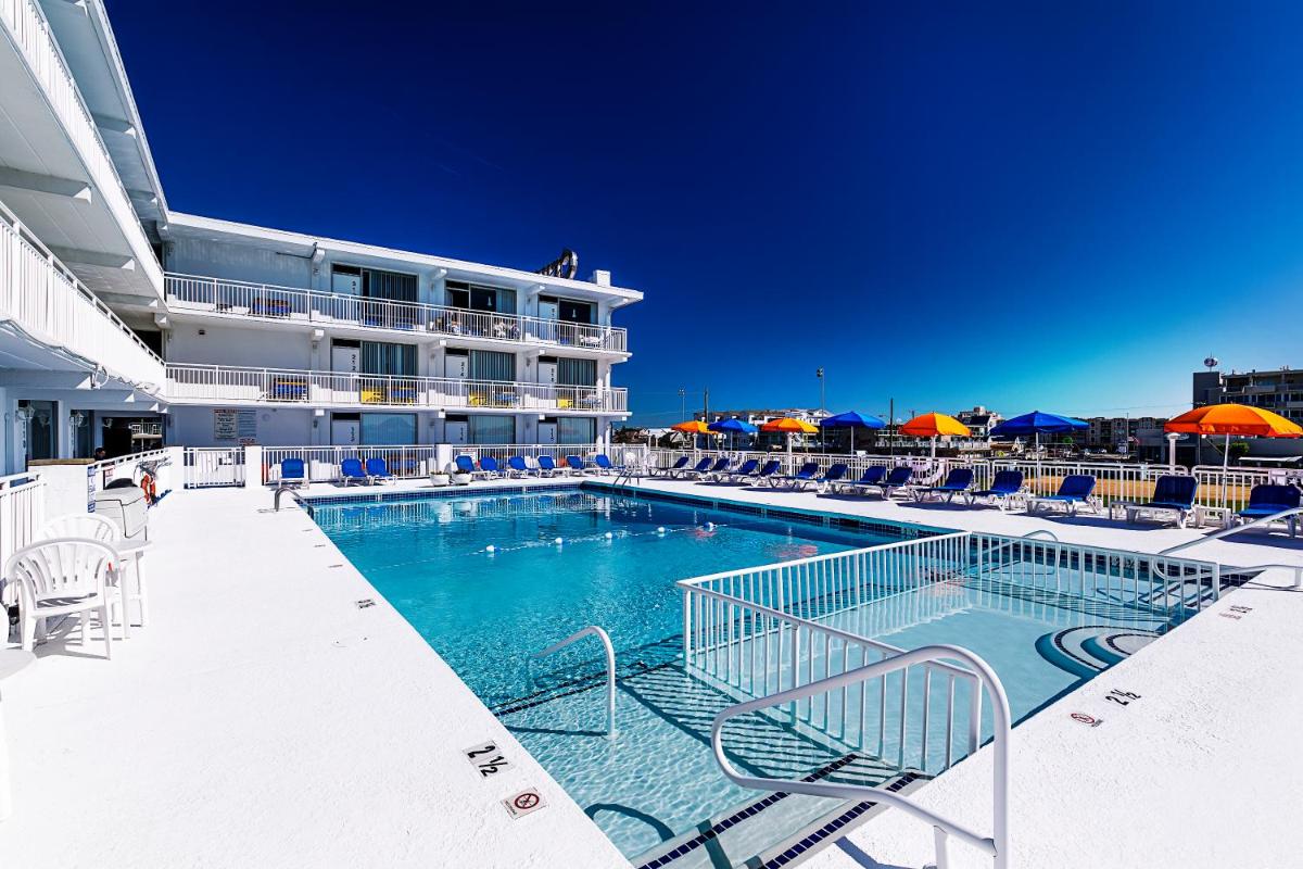 Crusader Oceanfront Resort - image 5