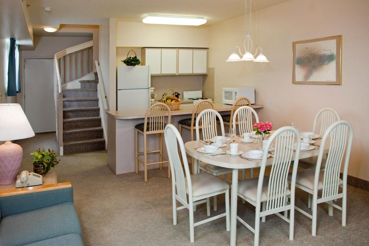 Lotus Inn - image 4