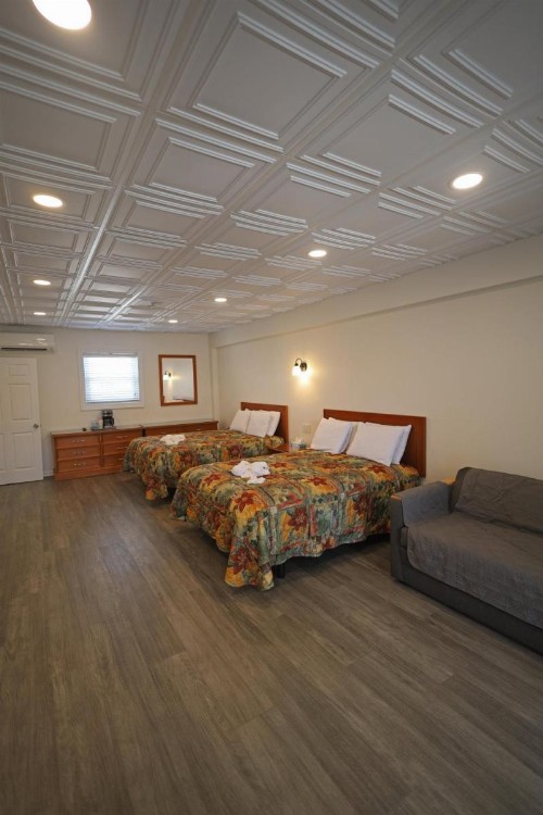 Compass Family Resort - image 20