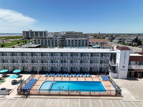 Compass Family Resort - image 8