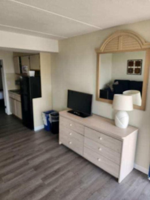 Yankee Clipper Resort Motel - image 14