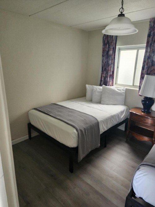 Yankee Clipper Resort Motel - image 29