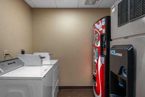 Comfort Inn & Suites Wildwood – The Villages - image 28