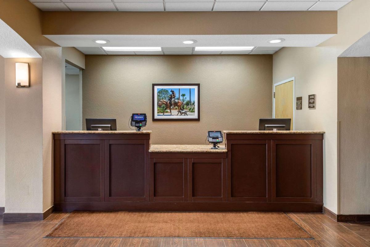 Comfort Inn & Suites Wildwood – The Villages - image 4