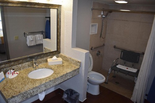 Days Inn by Wyndham Wildwood I-75 - image 25