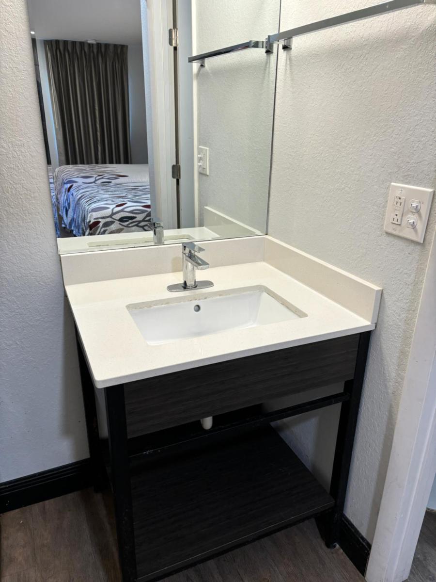 Motel 6-Wildwood FL - image 3