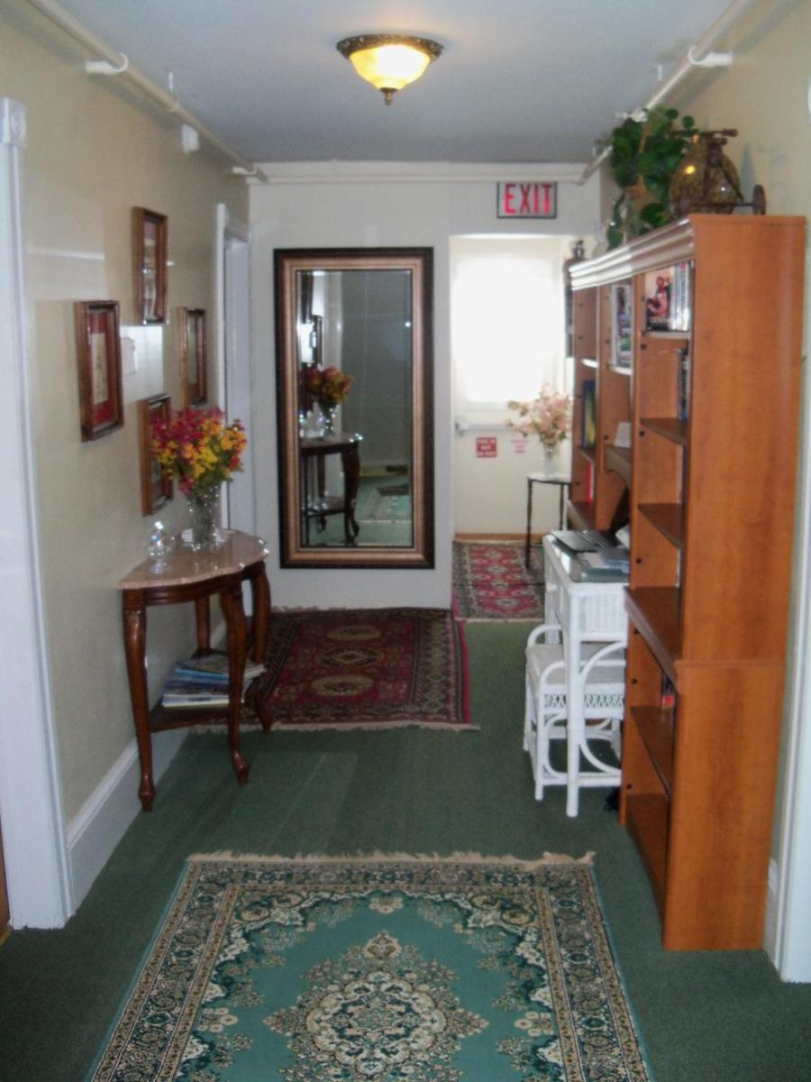Holly Beach Hotel - image 6