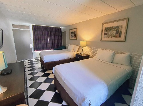 Monaco Motel - Wildwood - image 26