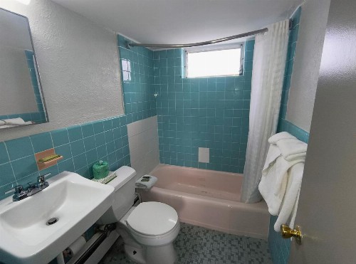 Monaco Motel - Wildwood - image 27