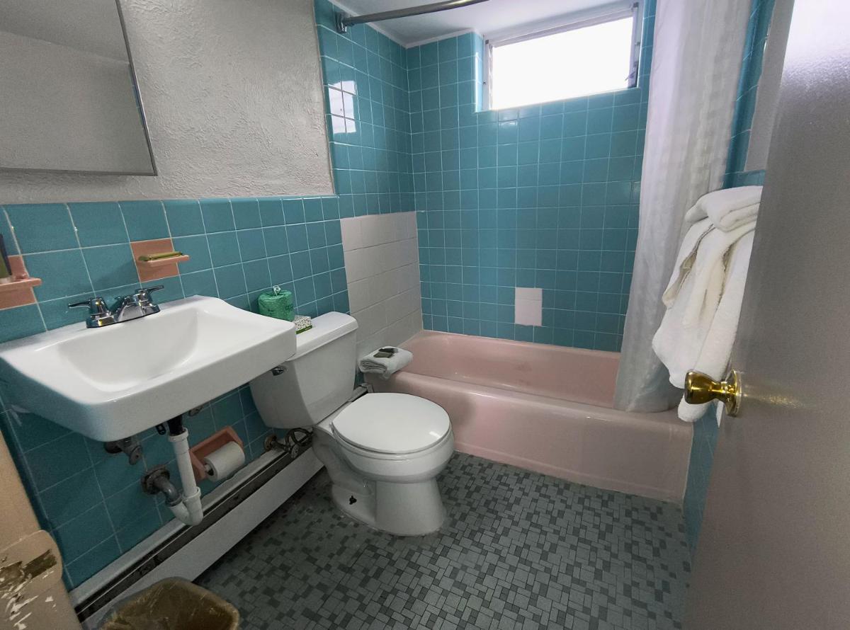 Monaco Motel - Wildwood - image 6