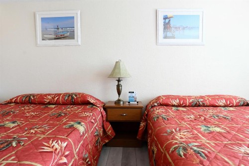 Stardust Motel - image 20