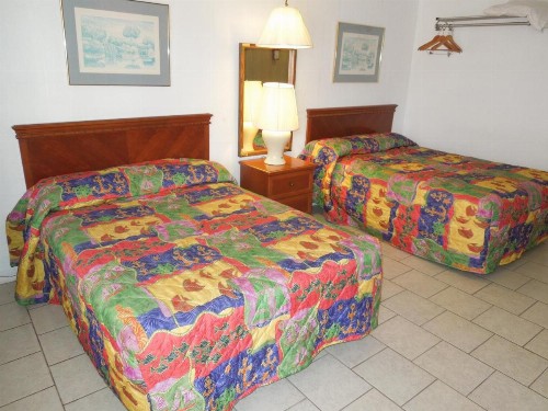 Skylark Resort Motel - image 17