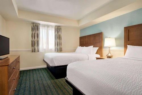 Days Inn & Suites by Wyndham Wildwood - image 26