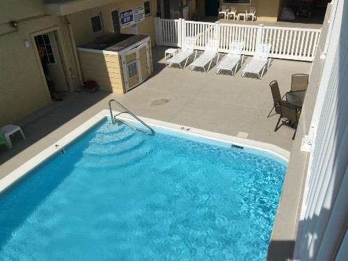 Seahorse Inn - image 10