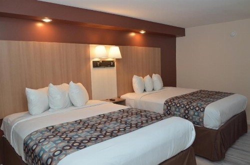Seahorse Inn - image 32