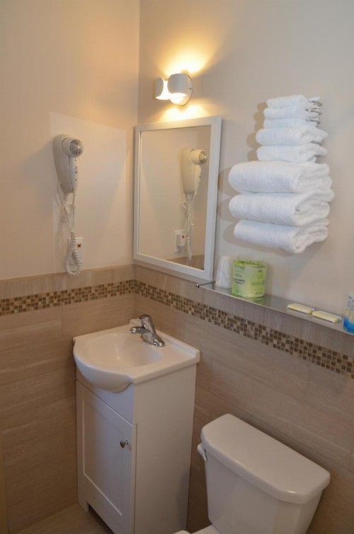 Seahorse Inn - image 6