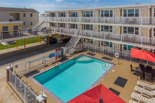 Esplanade Suites - A Sundance Vacations Property