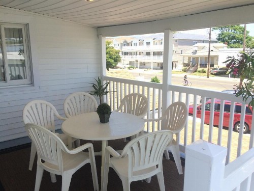 Daytona Inn and Suites - image 34