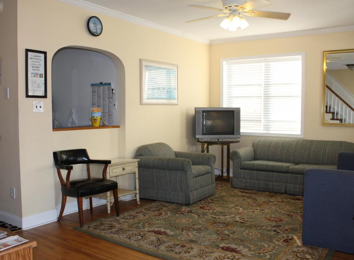 Key West Hotel - image 6
