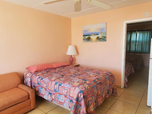 Caprice Motel - Wildwood - image 20