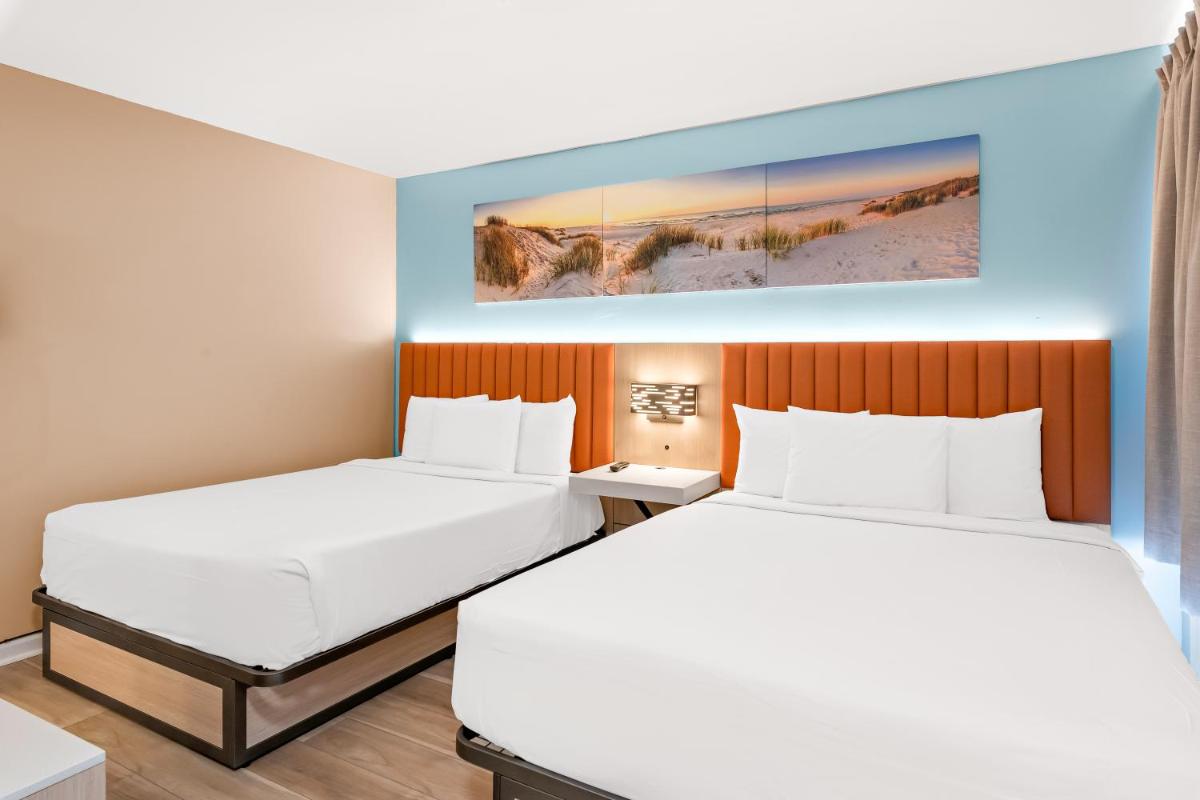 Mango Motel - image 7