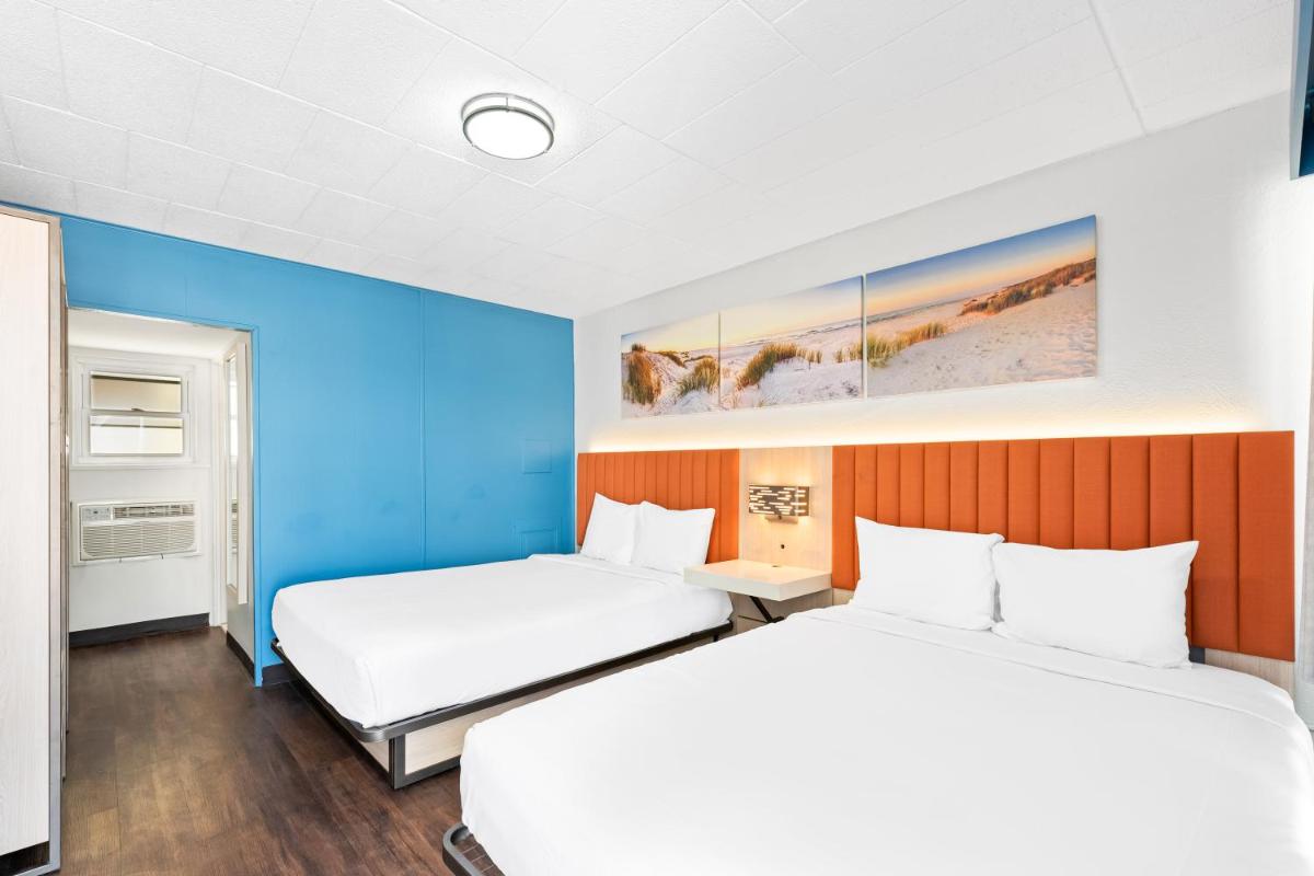 Tropicana Motel - main image