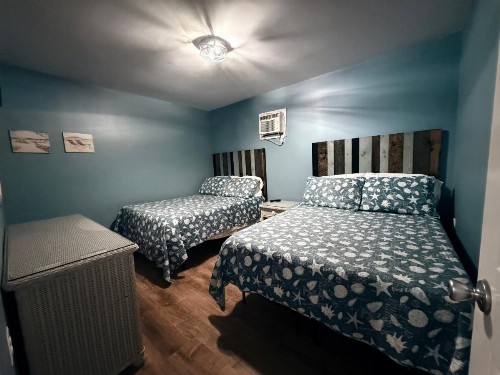 Twilight Motel - image 20