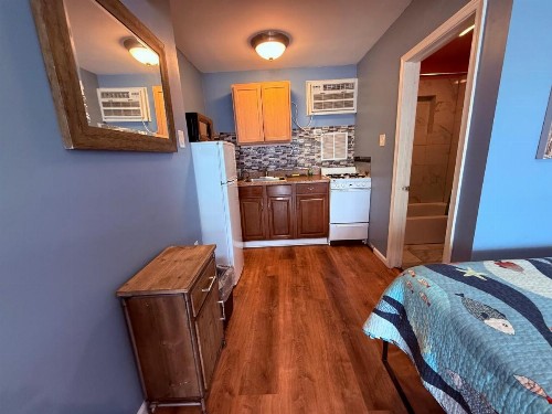 Twilight Motel - image 27